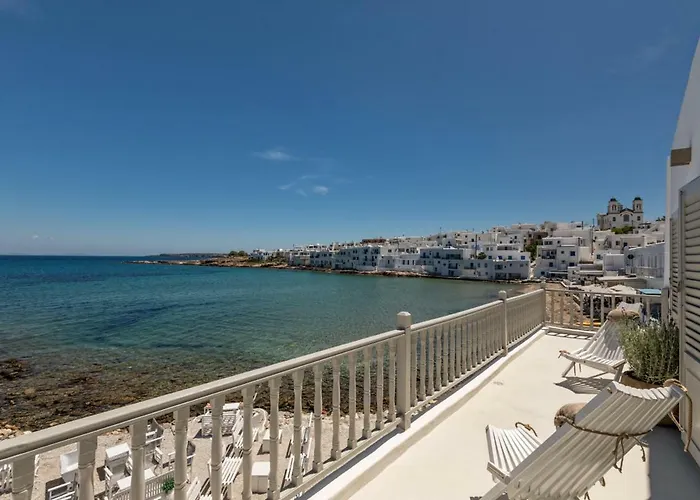 Giacomo By Rocks Estates * Naousa (Paros)